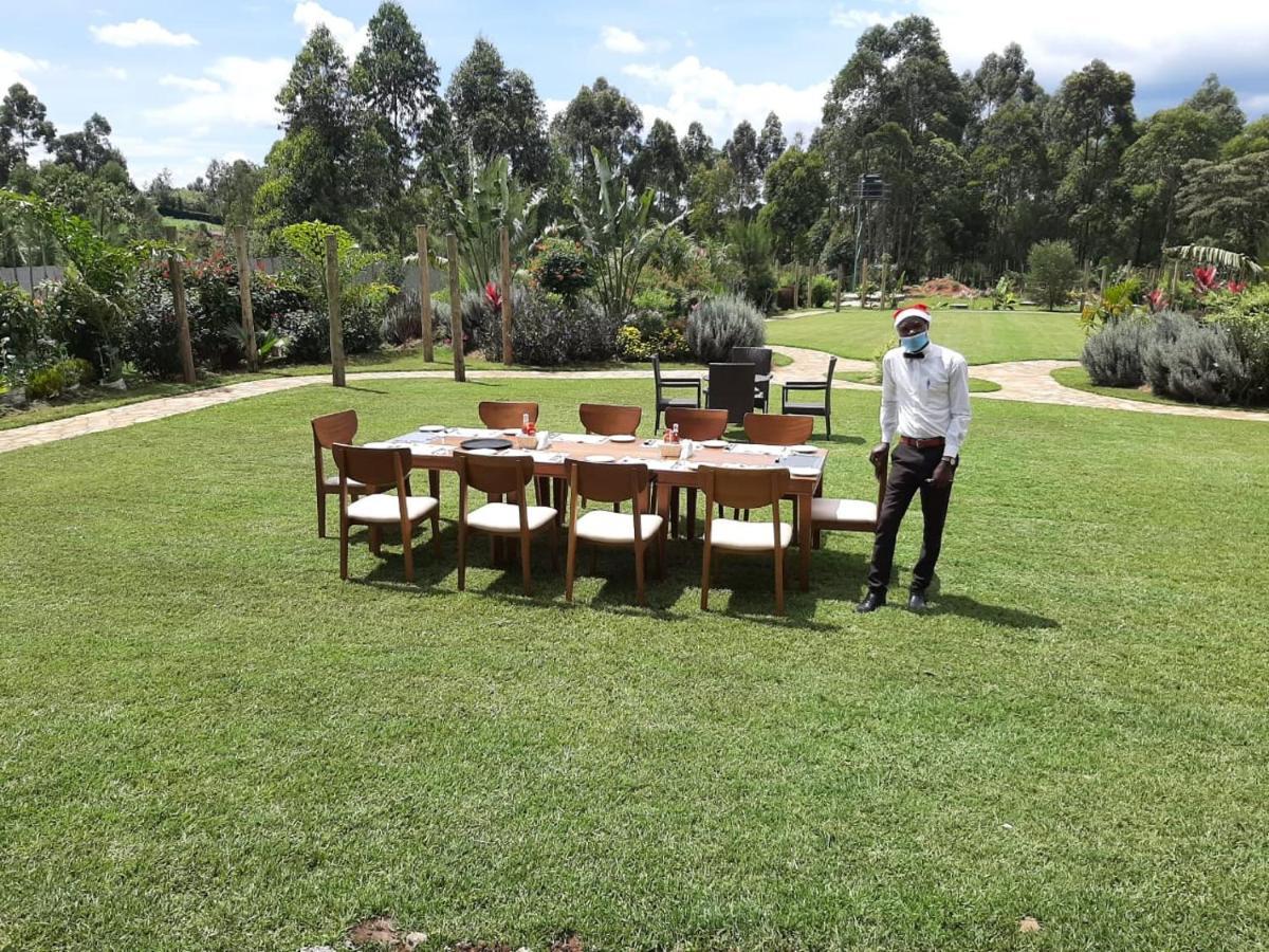 The Willis Hotel, Bomet Extérieur photo